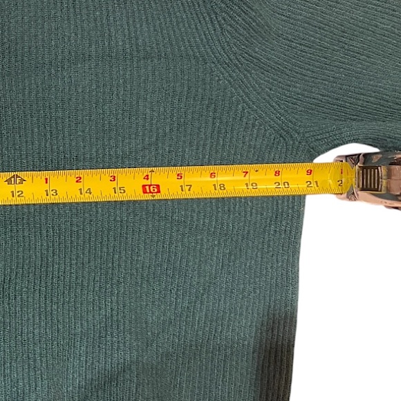 NWOT Vineyard Vines Cashmere Quarter-Zip - Picture 14 of 16